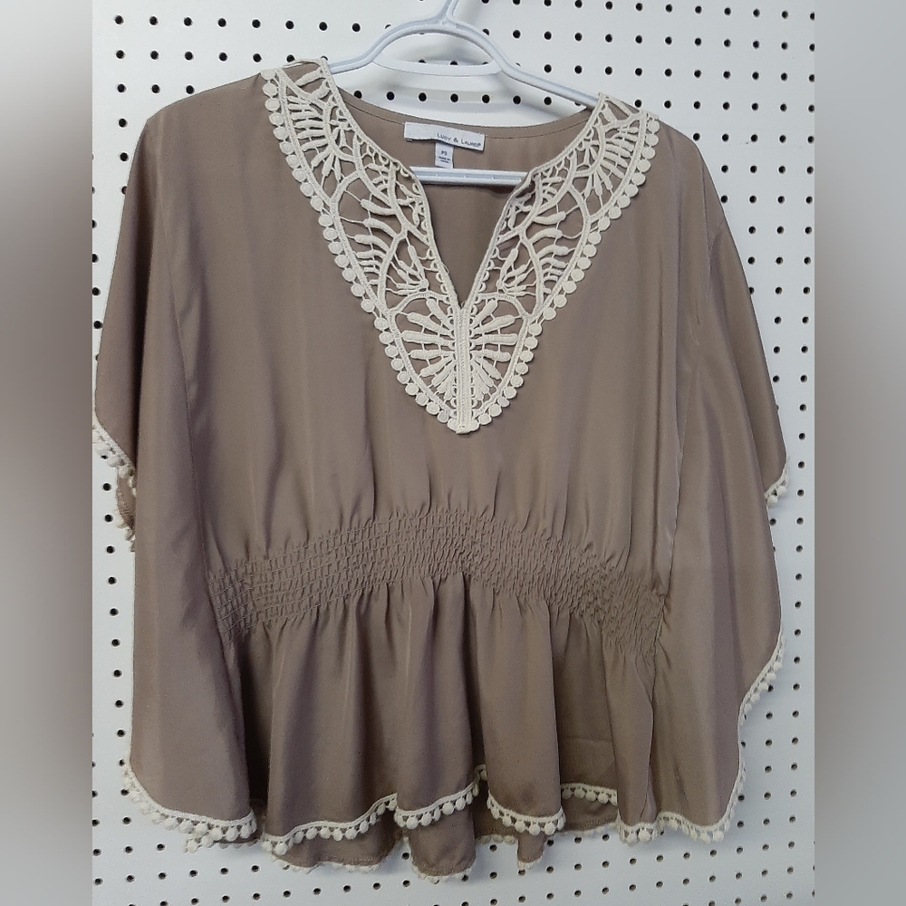 Lucy & Laurel Top ~ Small Petiite